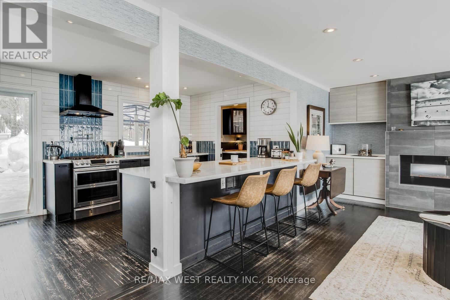 169 BAYVIEW AVENUE EAST Image 14