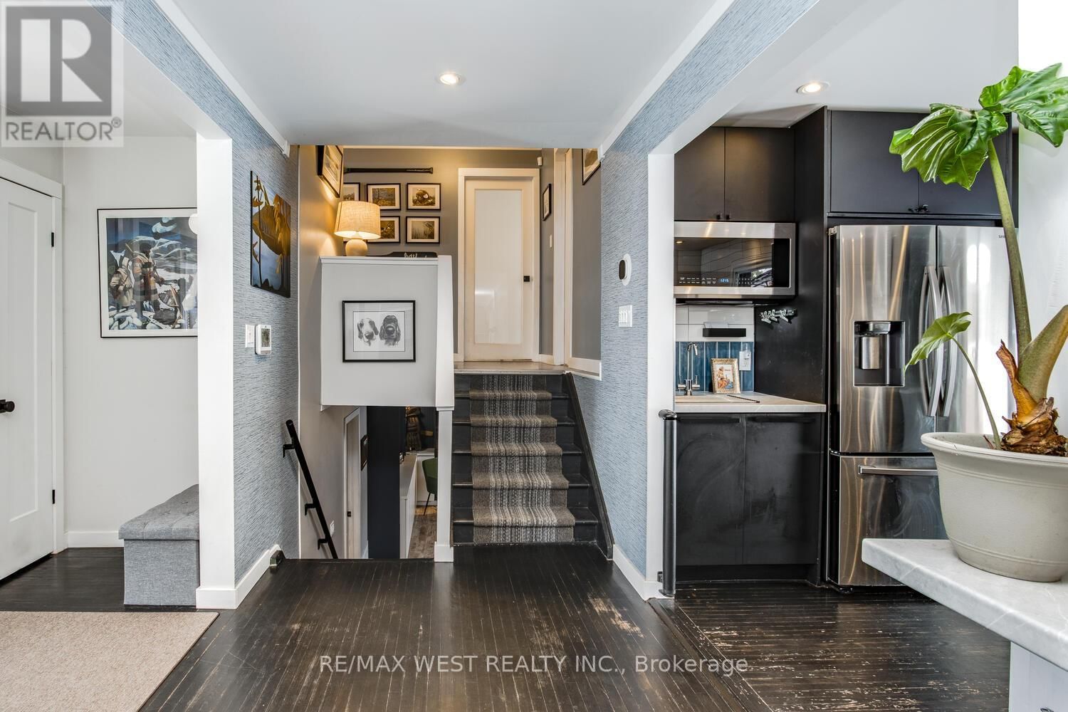 169 BAYVIEW AVENUE EAST Image 22