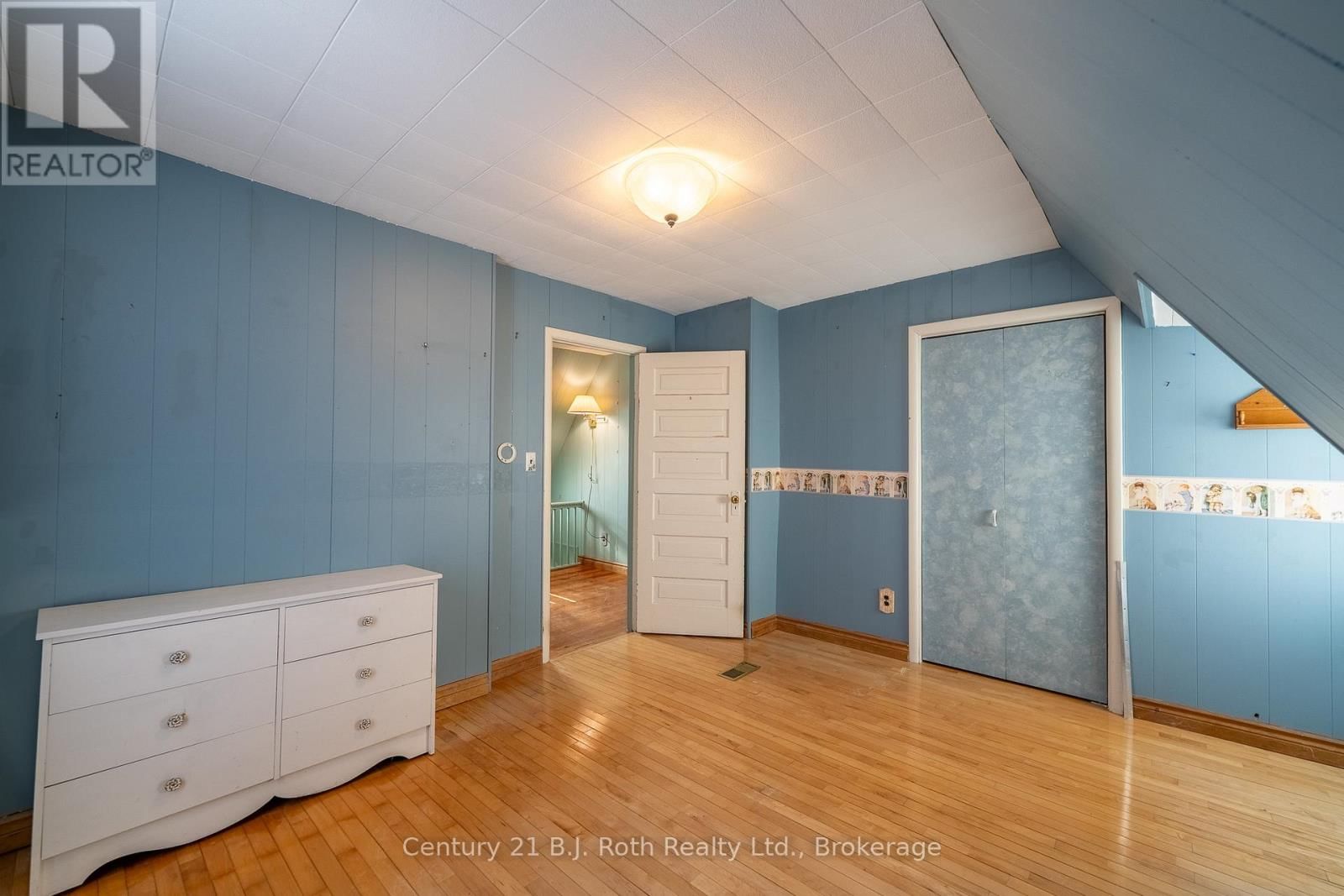 44 WILLIAM STREET Image 24