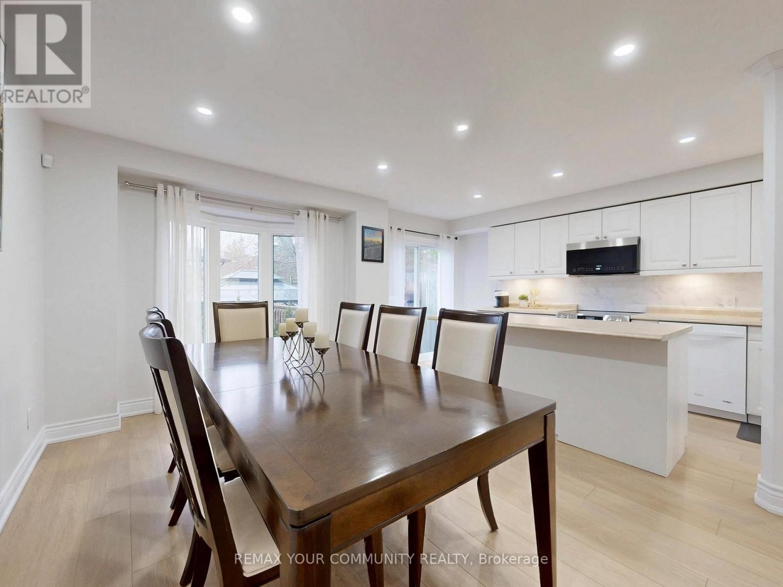 281 FERNDALE DRIVE SOUTH Image 15