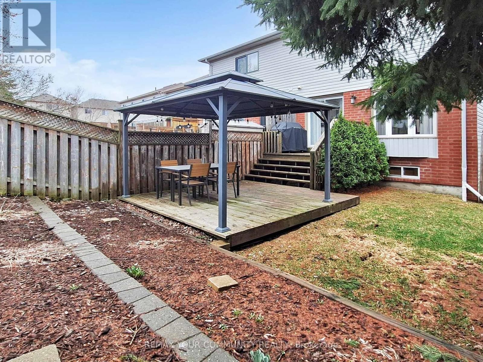 281 FERNDALE DRIVE SOUTH Image 35