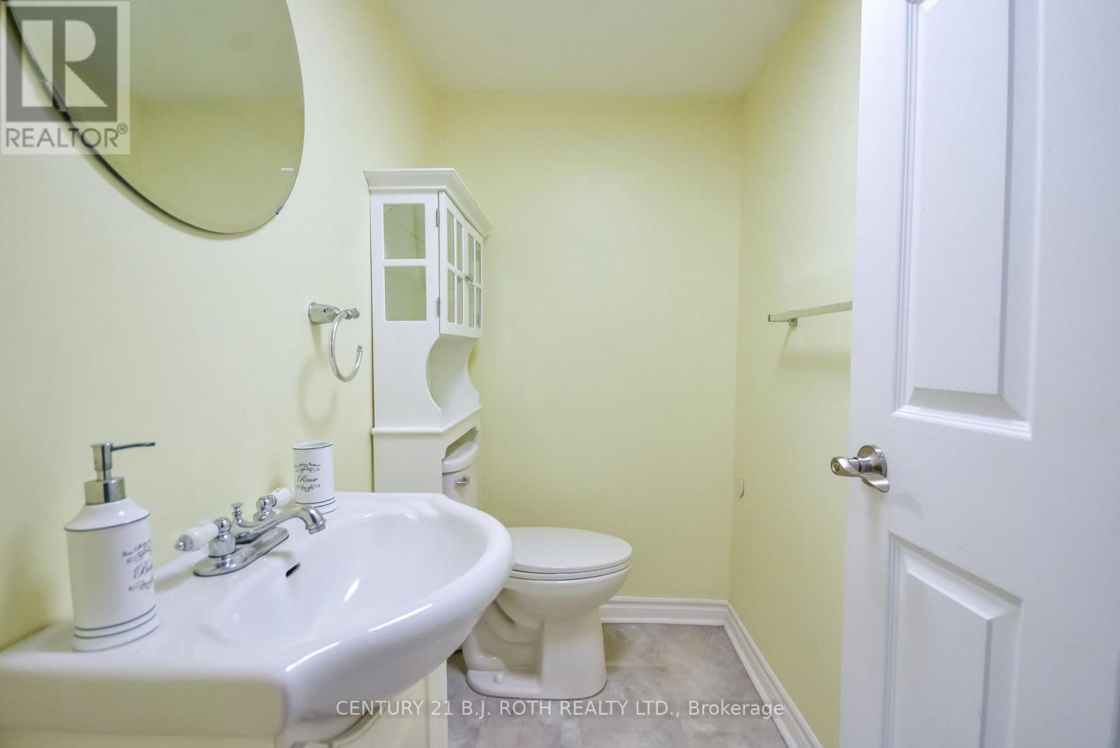 114 - 49 JACOBS TERRACE Image 22