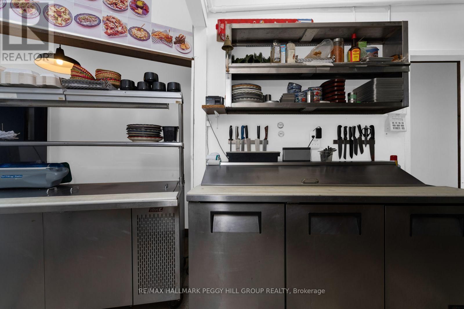 37 DUNLOP STREET WEST Image 11