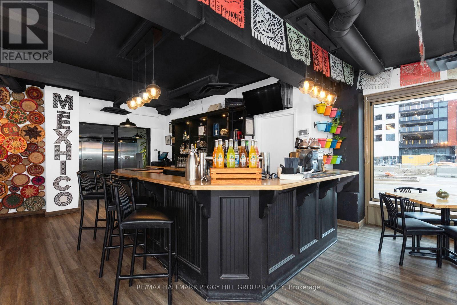 37 DUNLOP STREET WEST Image 6