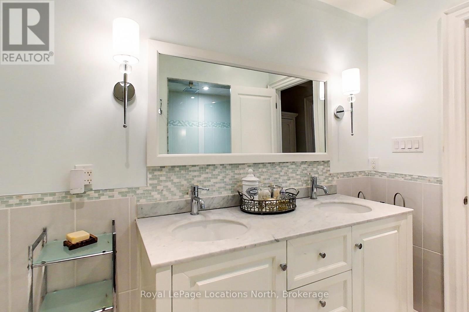 104 - 40 TROTT BOULEVARD Image 21