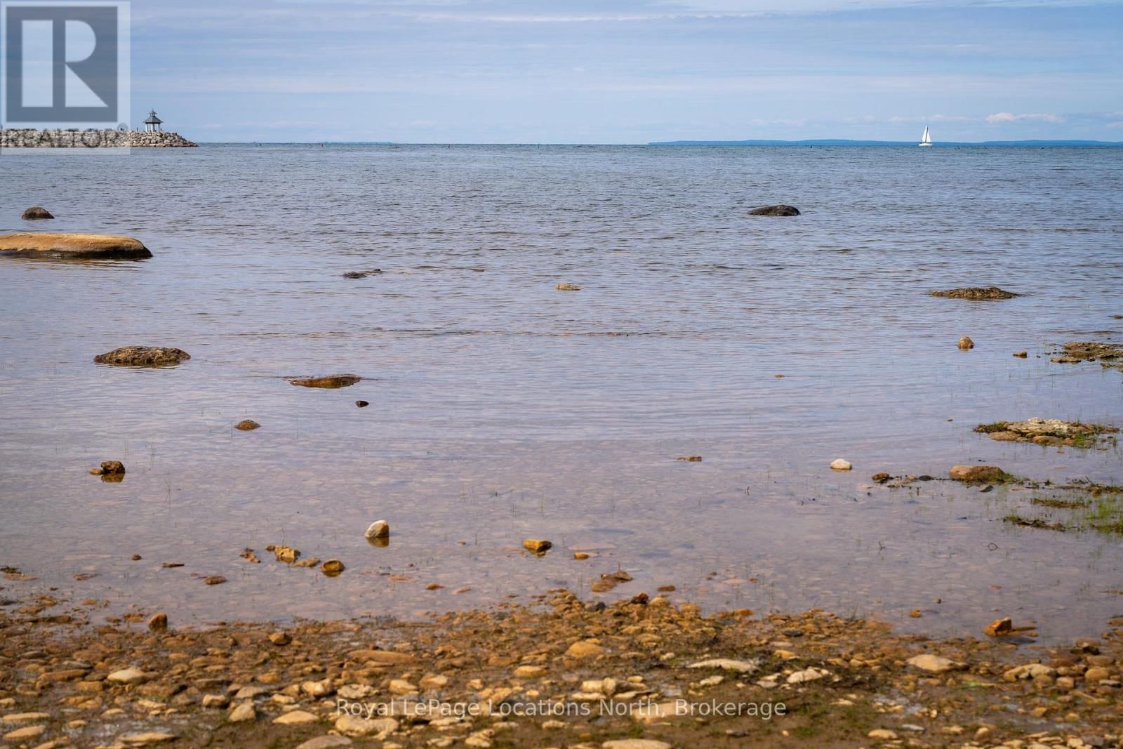 104 - 40 TROTT BOULEVARD Image 38