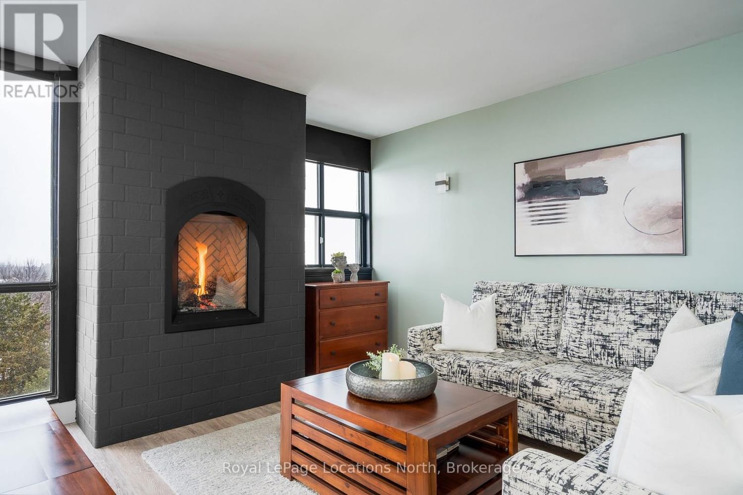 901 - 24 RAMBLINGS WAY Image 10