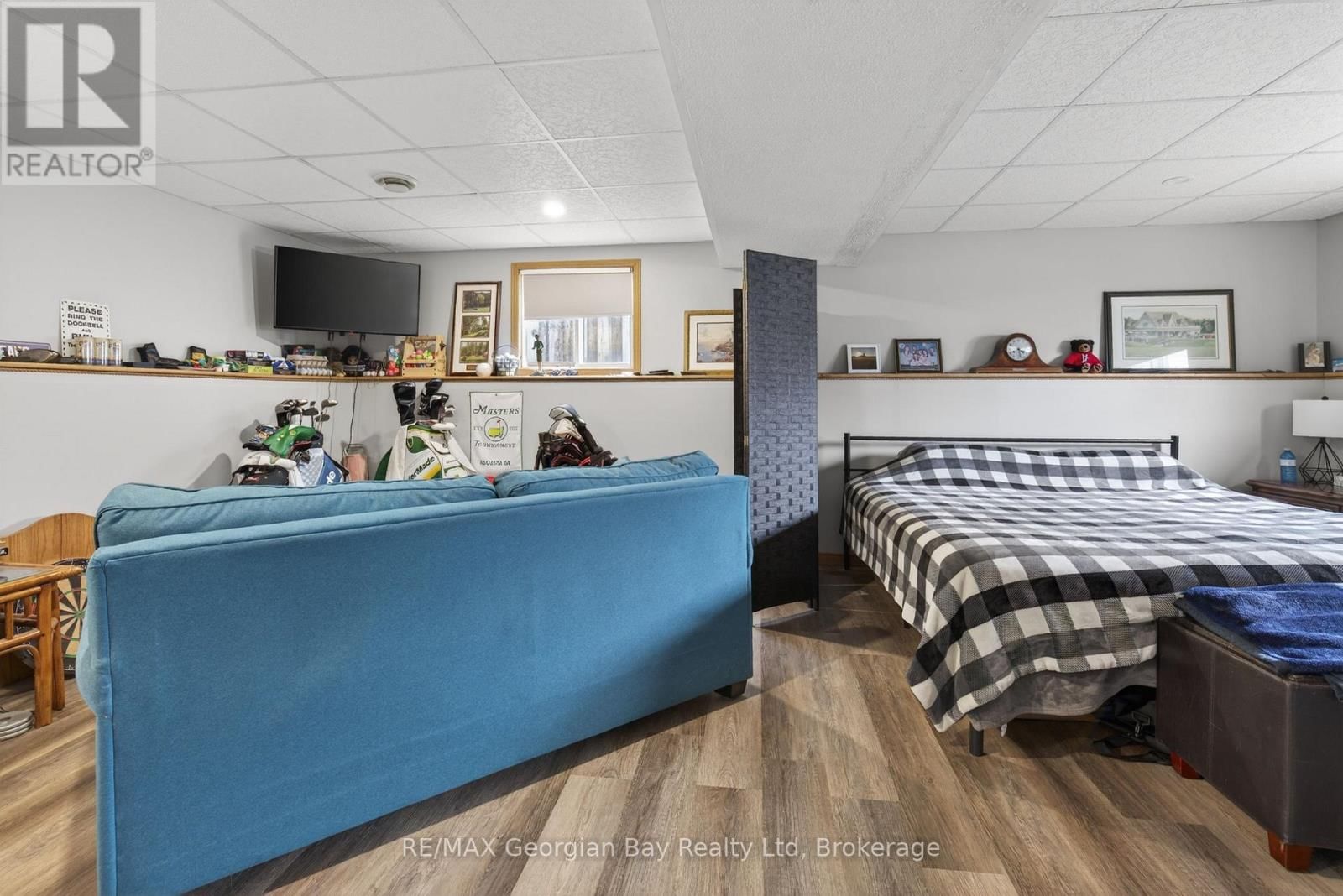 19 MERCER CRESCENT Image 17