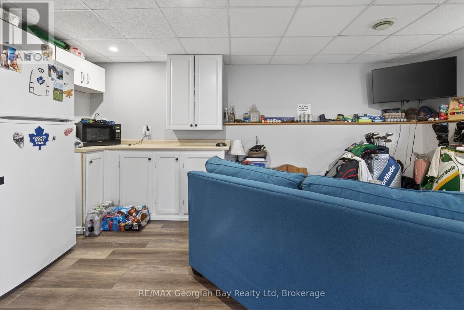 19 MERCER CRESCENT Image 18