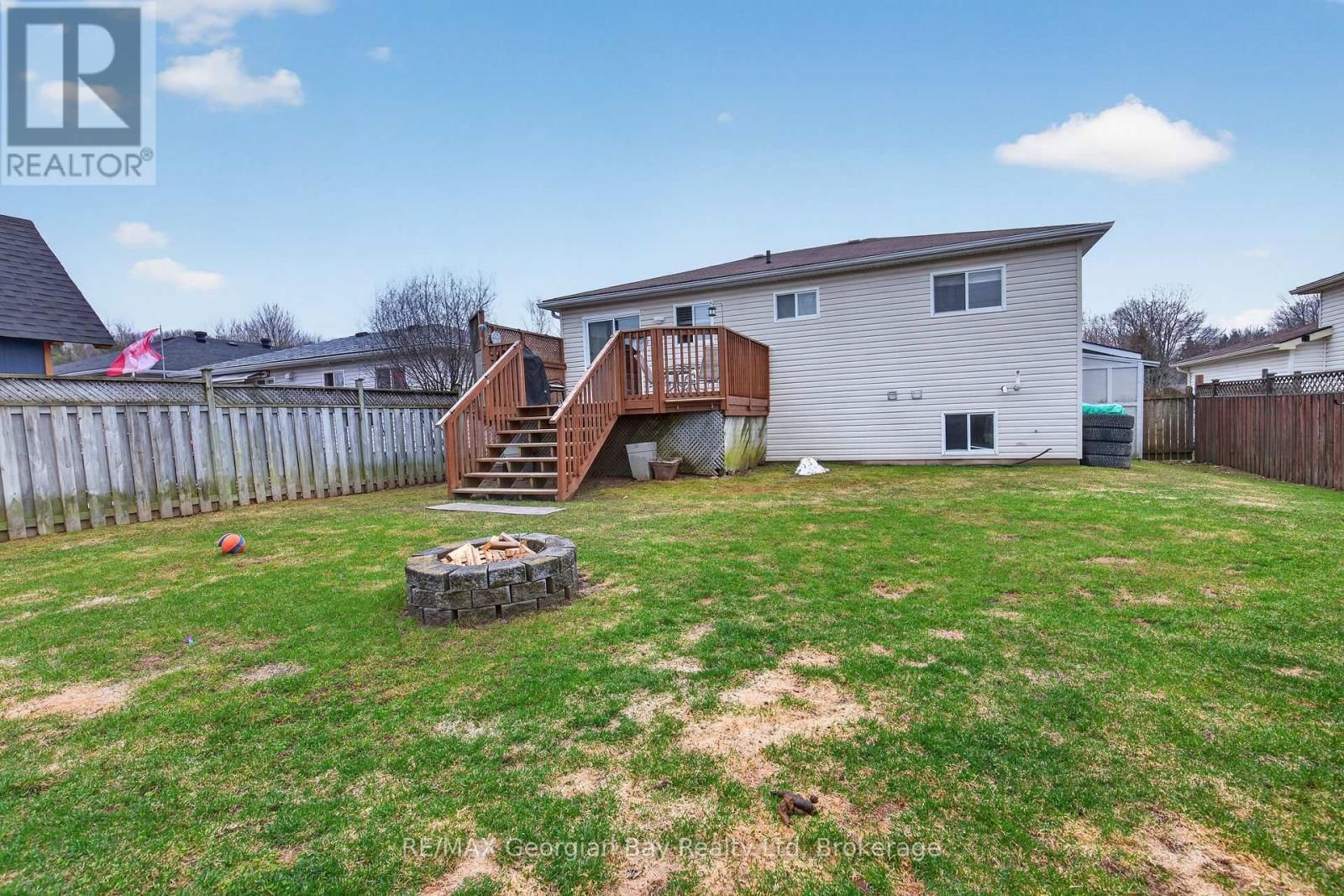 19 MERCER CRESCENT Image 27