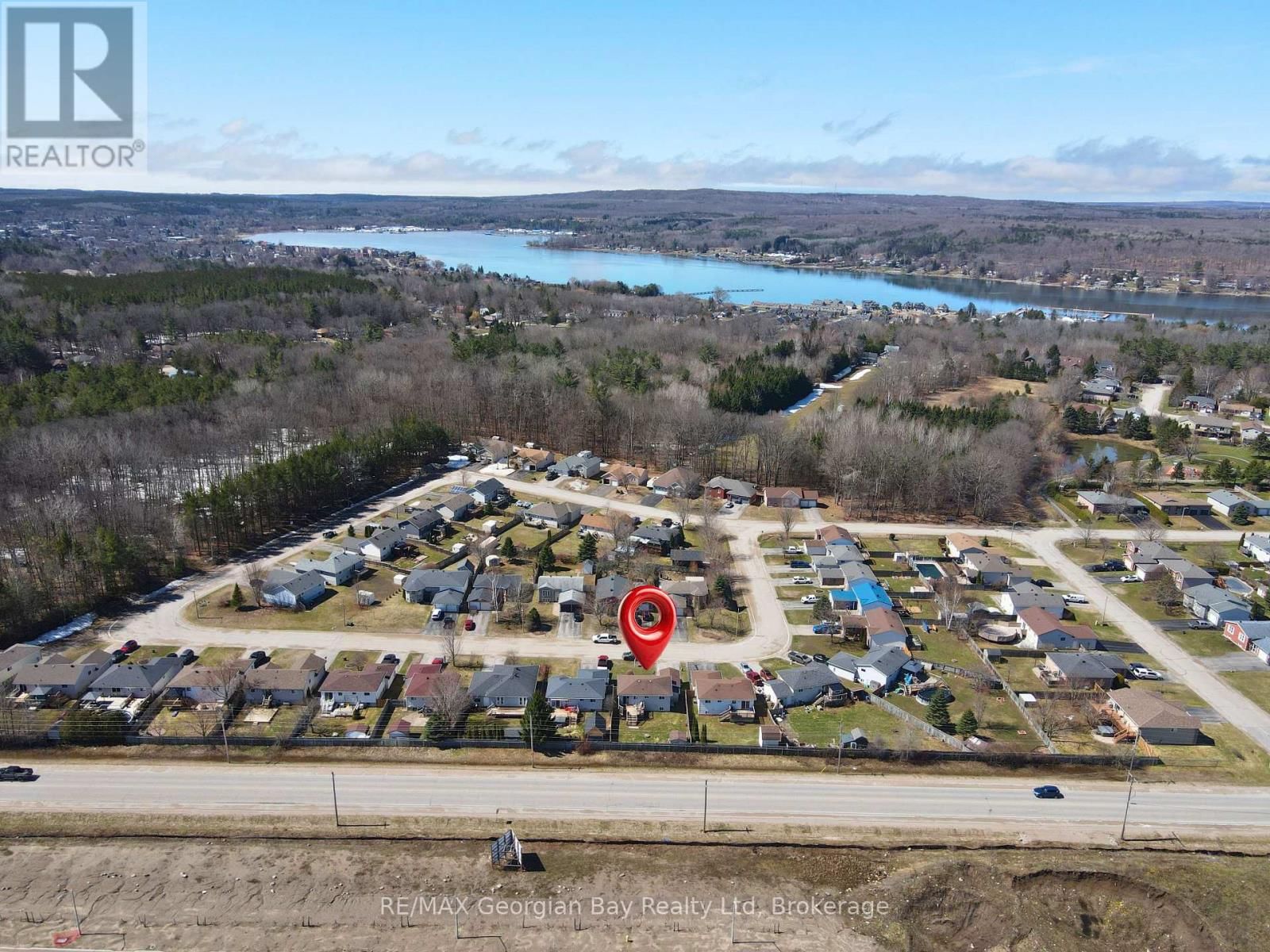 19 MERCER CRESCENT Image 33