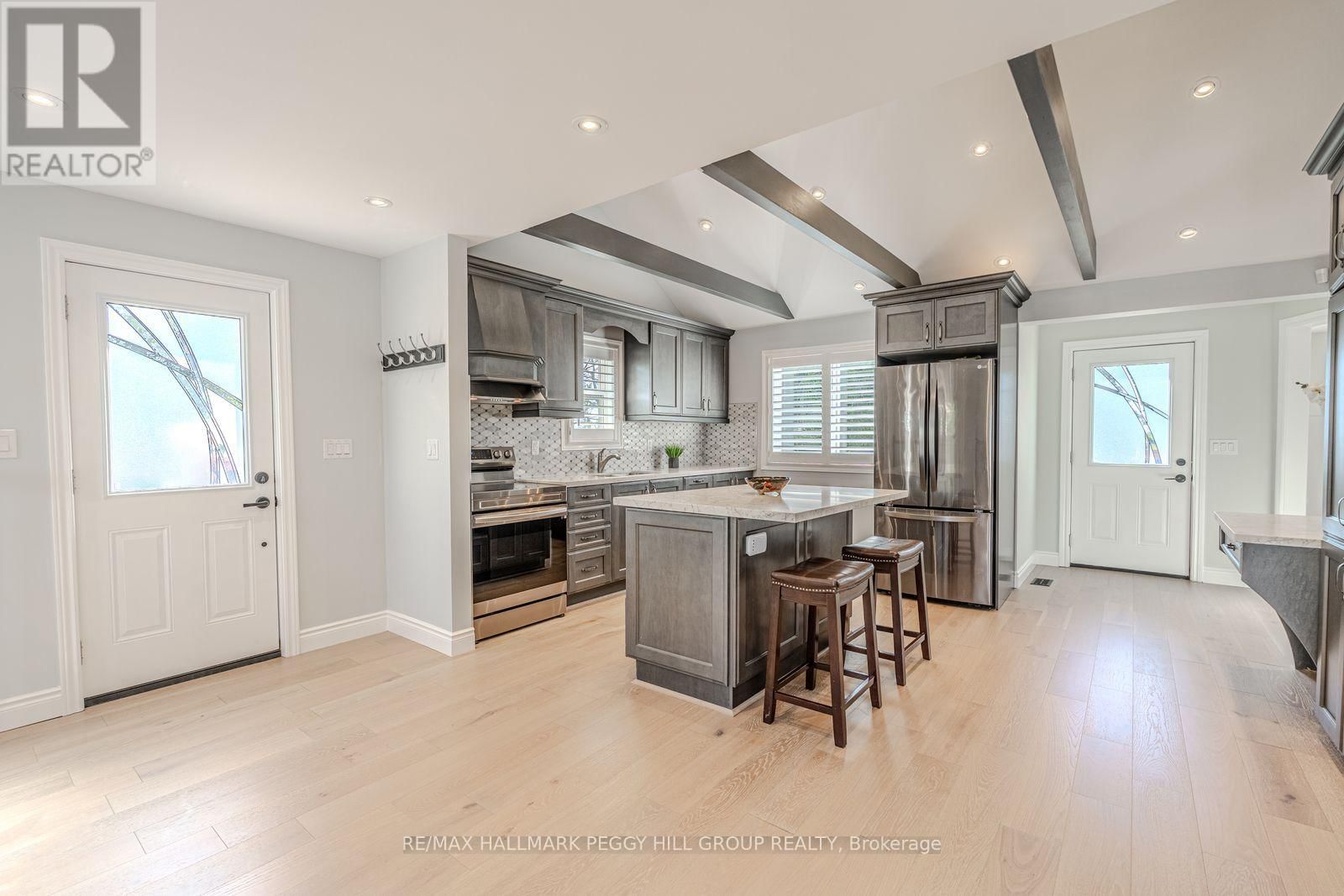 2484 HIGHWAY 11 SOUTH Image 6