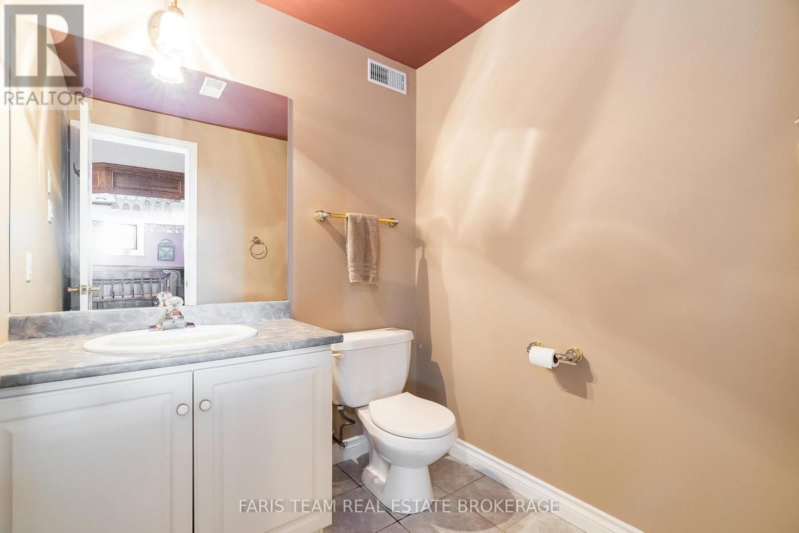 8485 HIGHWAY 93 Image 23