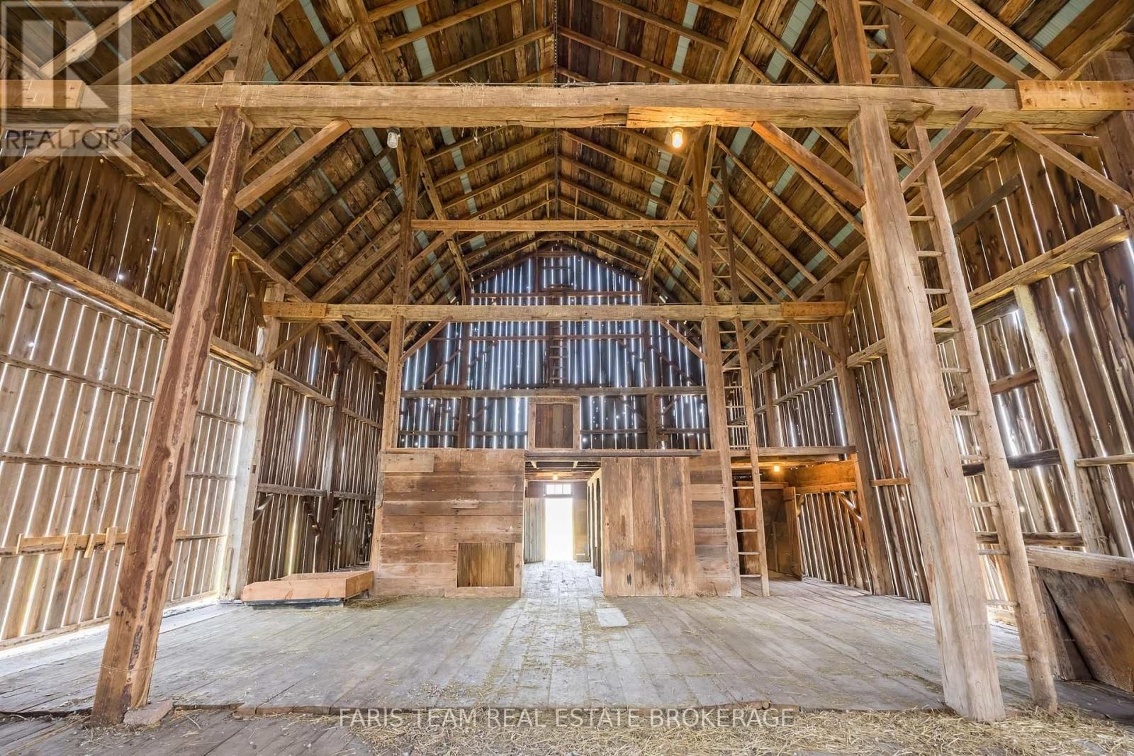 8485 HIGHWAY 93 Image 33