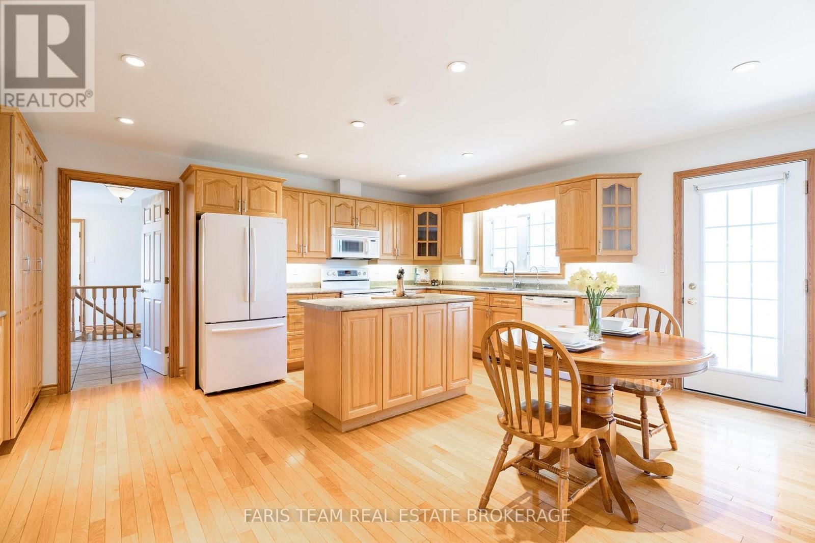 8485 HIGHWAY 93 Image 5