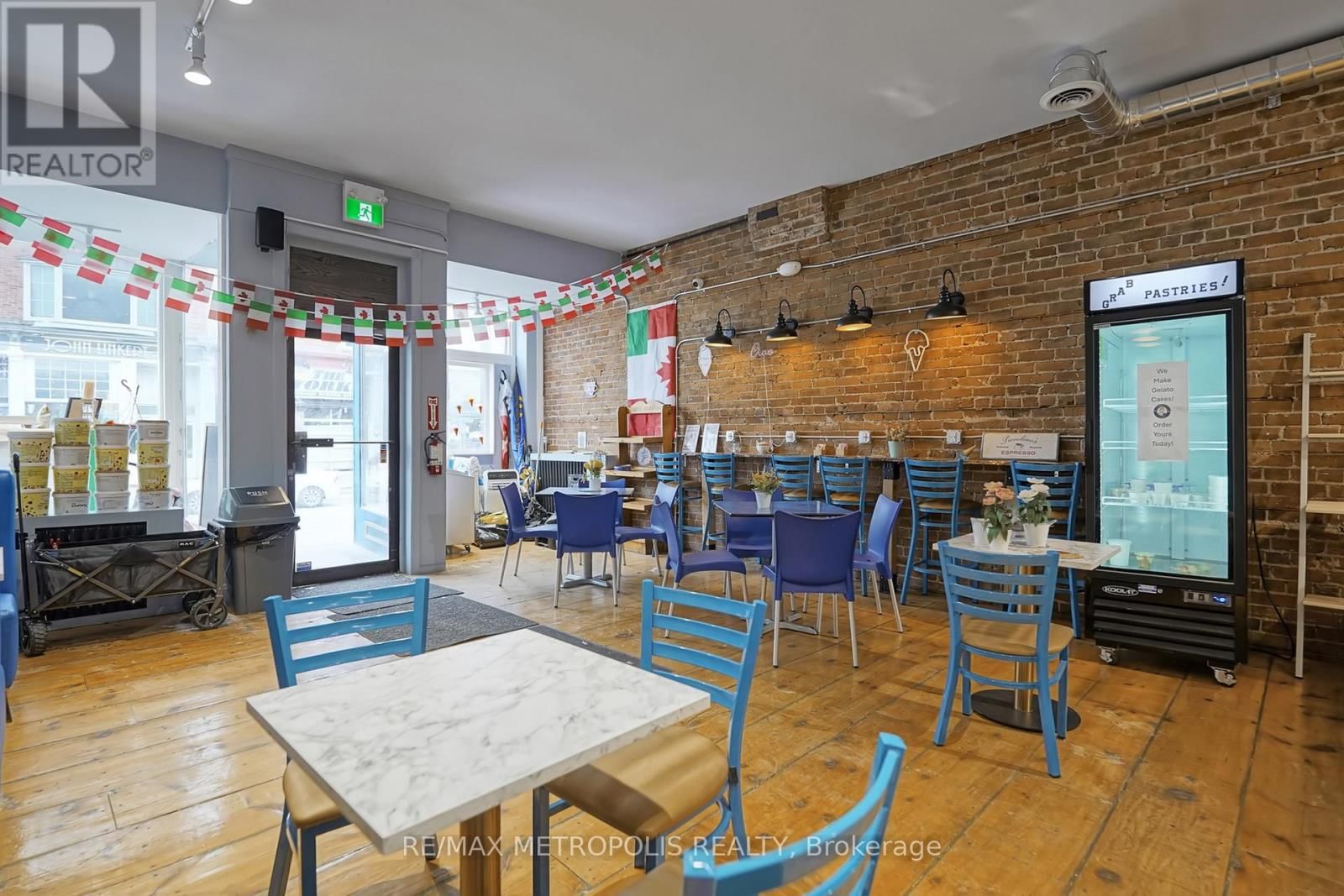 1 - 120 DUNLOP STREET EAST Image 2