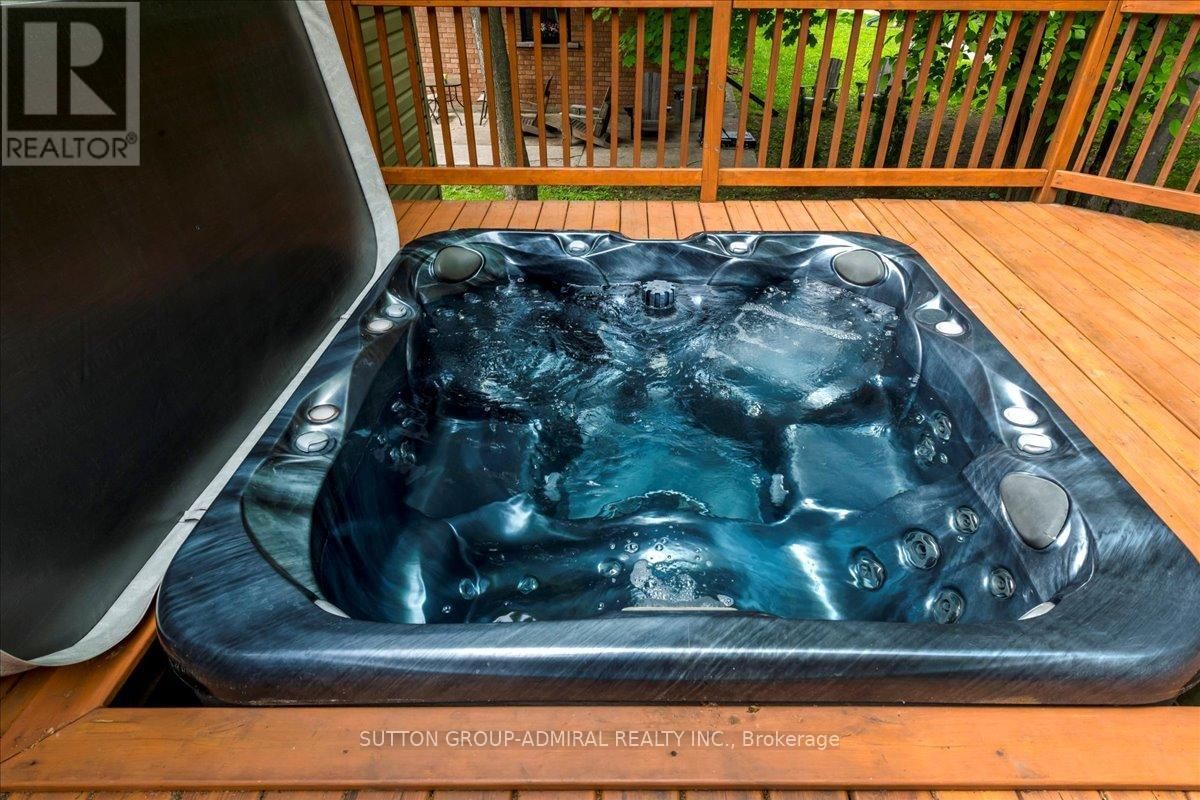 79 FOREST CIRCLE Image 10