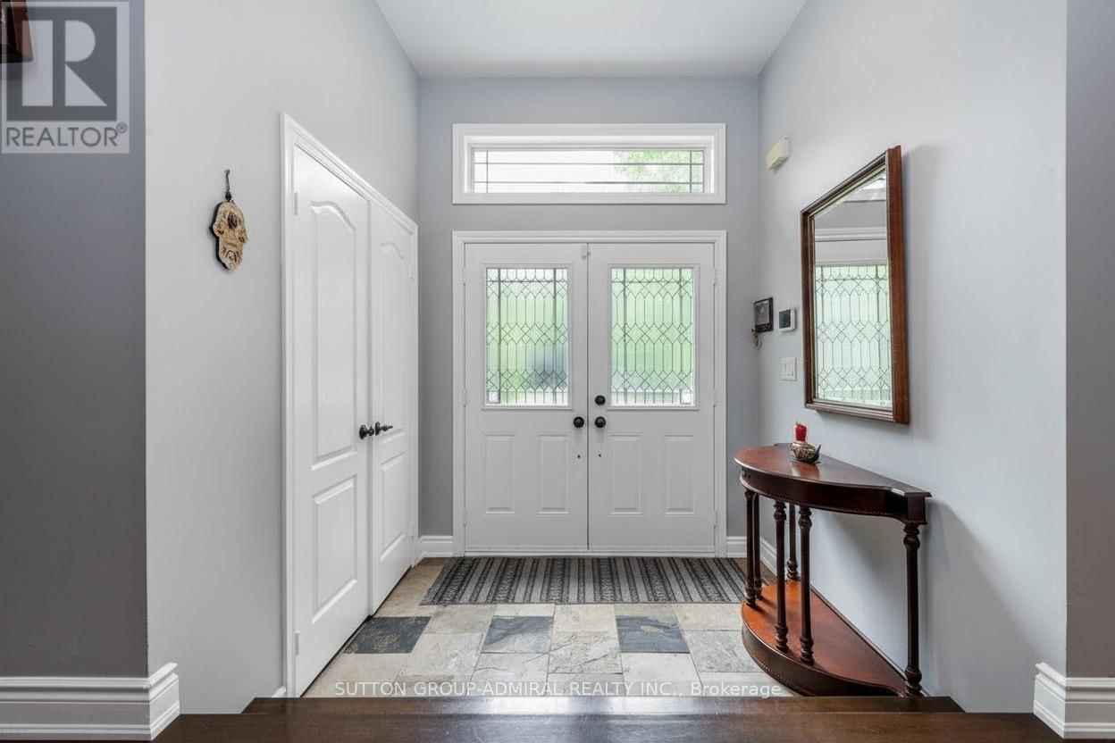 79 FOREST CIRCLE Image 11