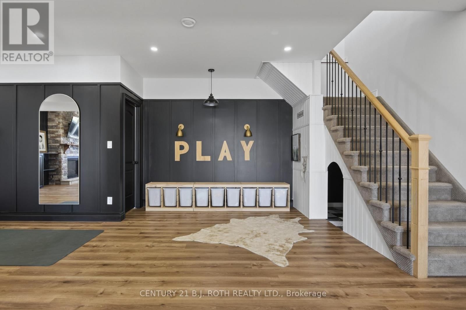 1931 WOODS BAY ROAD Image 24