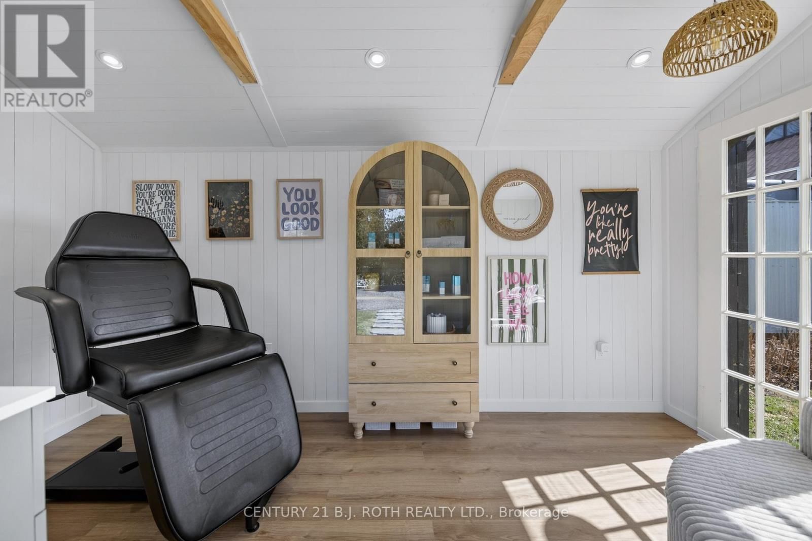 1931 WOODS BAY ROAD Image 33