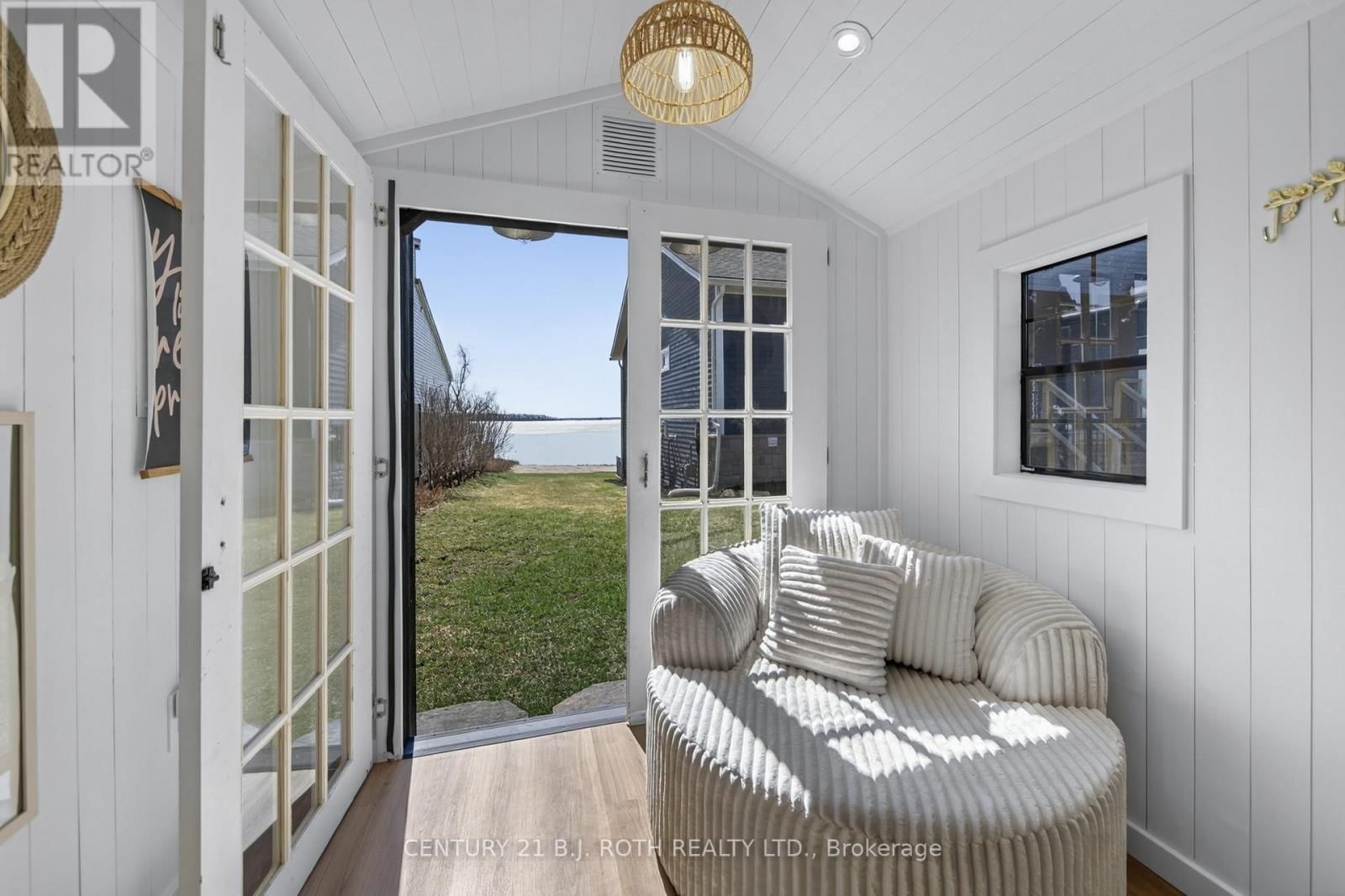 1931 WOODS BAY ROAD Image 36