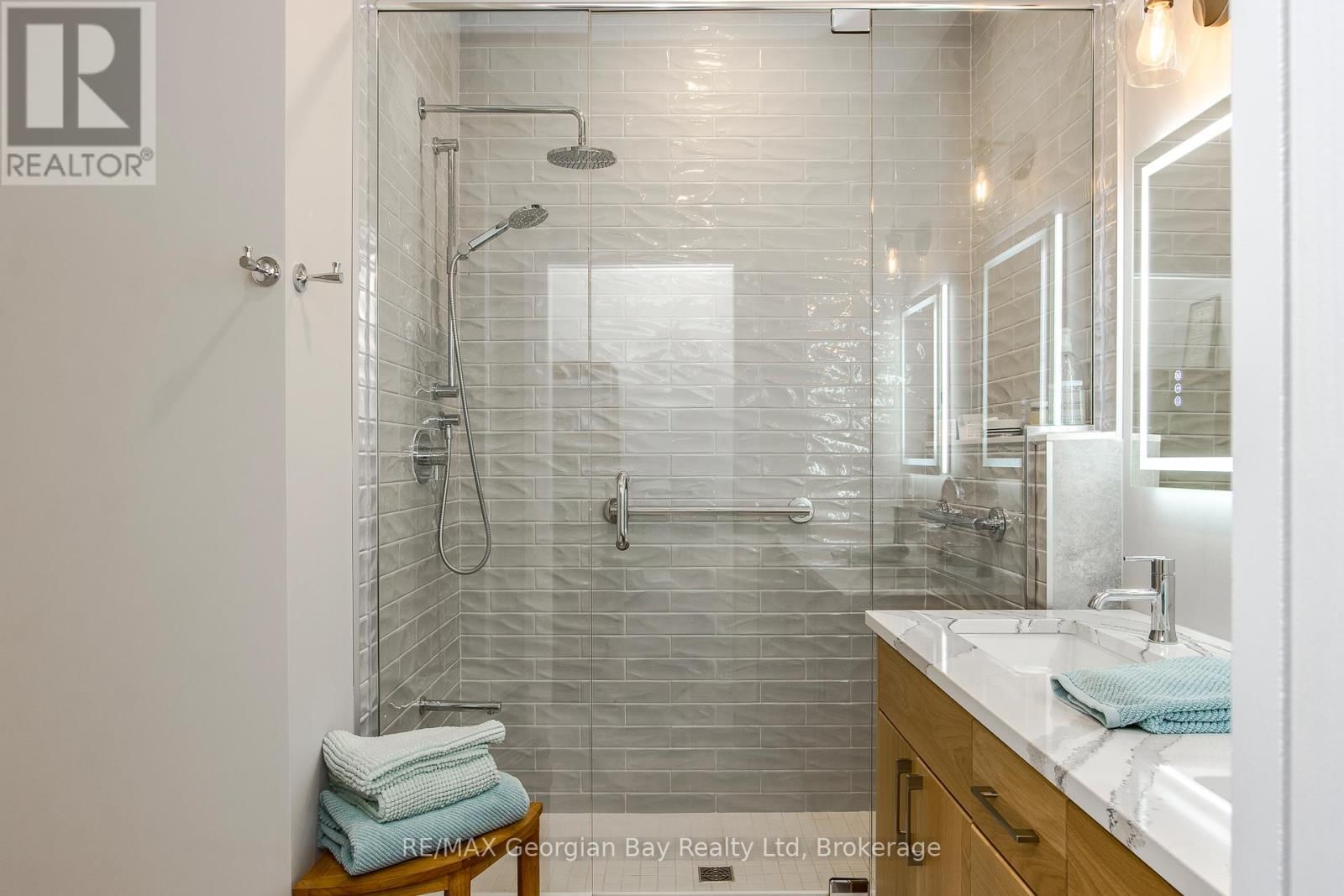 2 MAGAZINE STREET Image 20