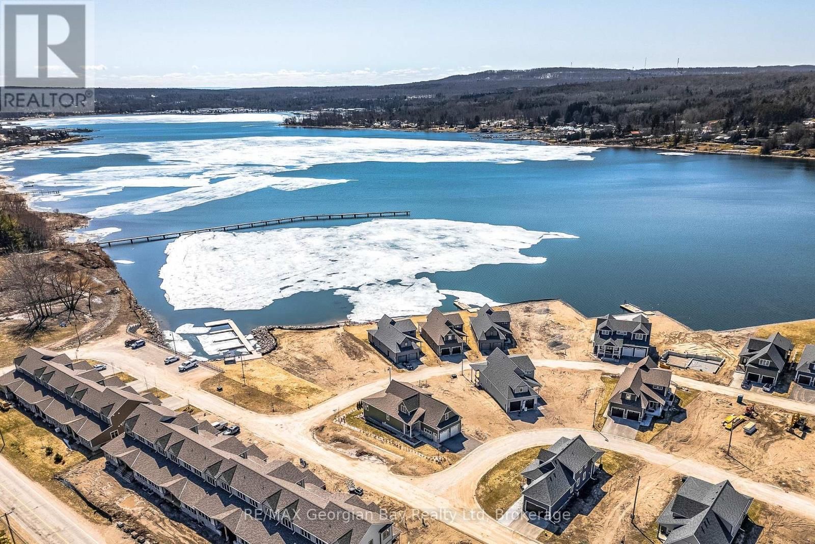 2 MAGAZINE STREET Image 44