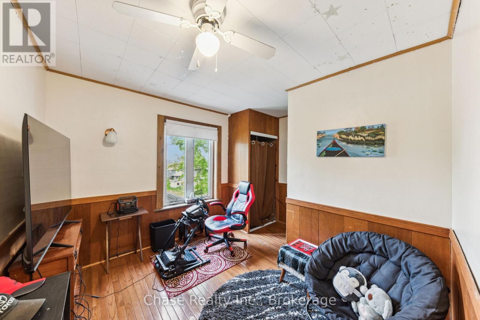 746 SIXTH AVENUE Image 20