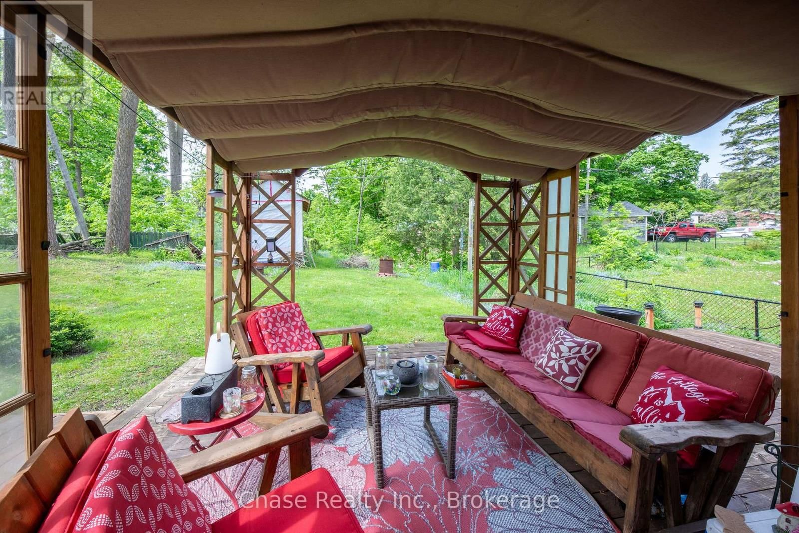 746 SIXTH AVENUE Image 25