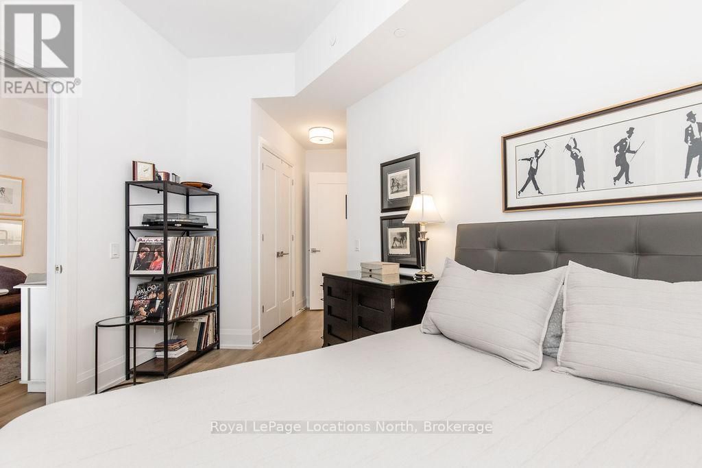 501 - 1 HUME STREET Image 14