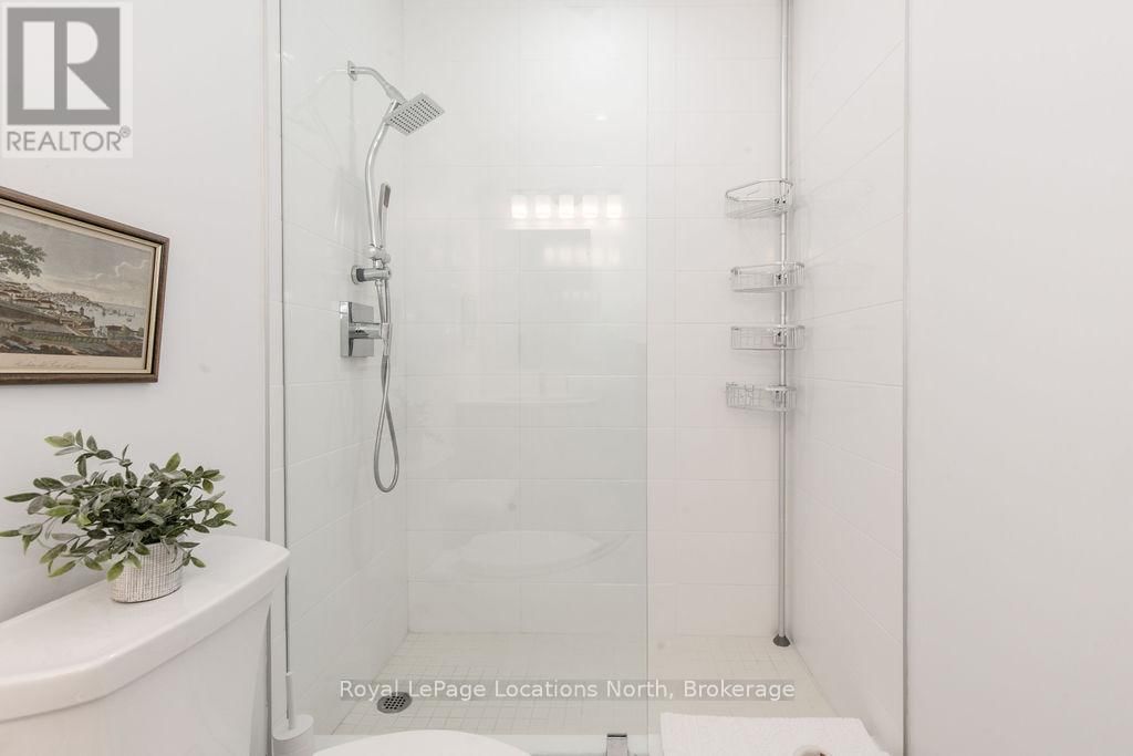 501 - 1 HUME STREET Image 20