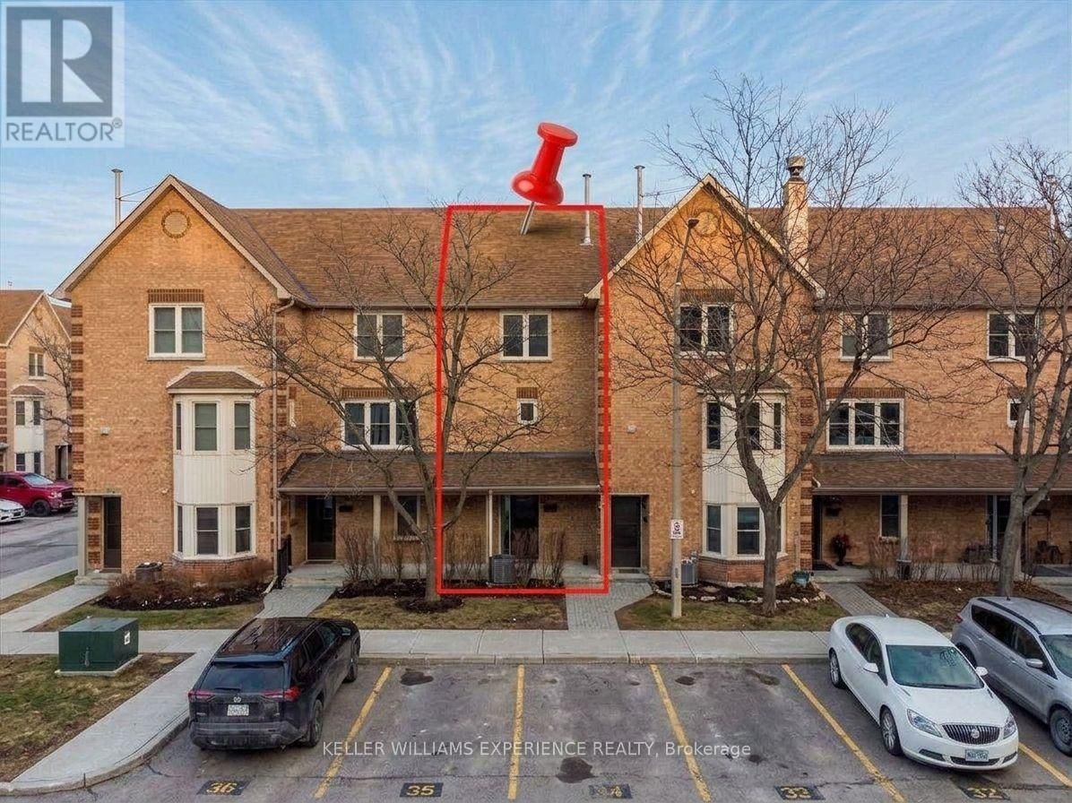 34 - 119 D'AMBROSIO DRIVE Image 2