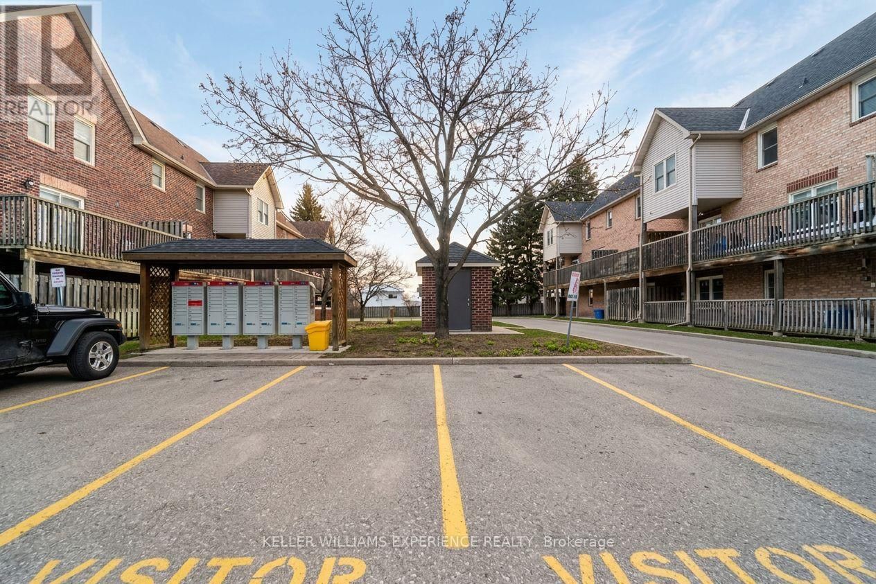 34 - 119 D'AMBROSIO DRIVE Image 7