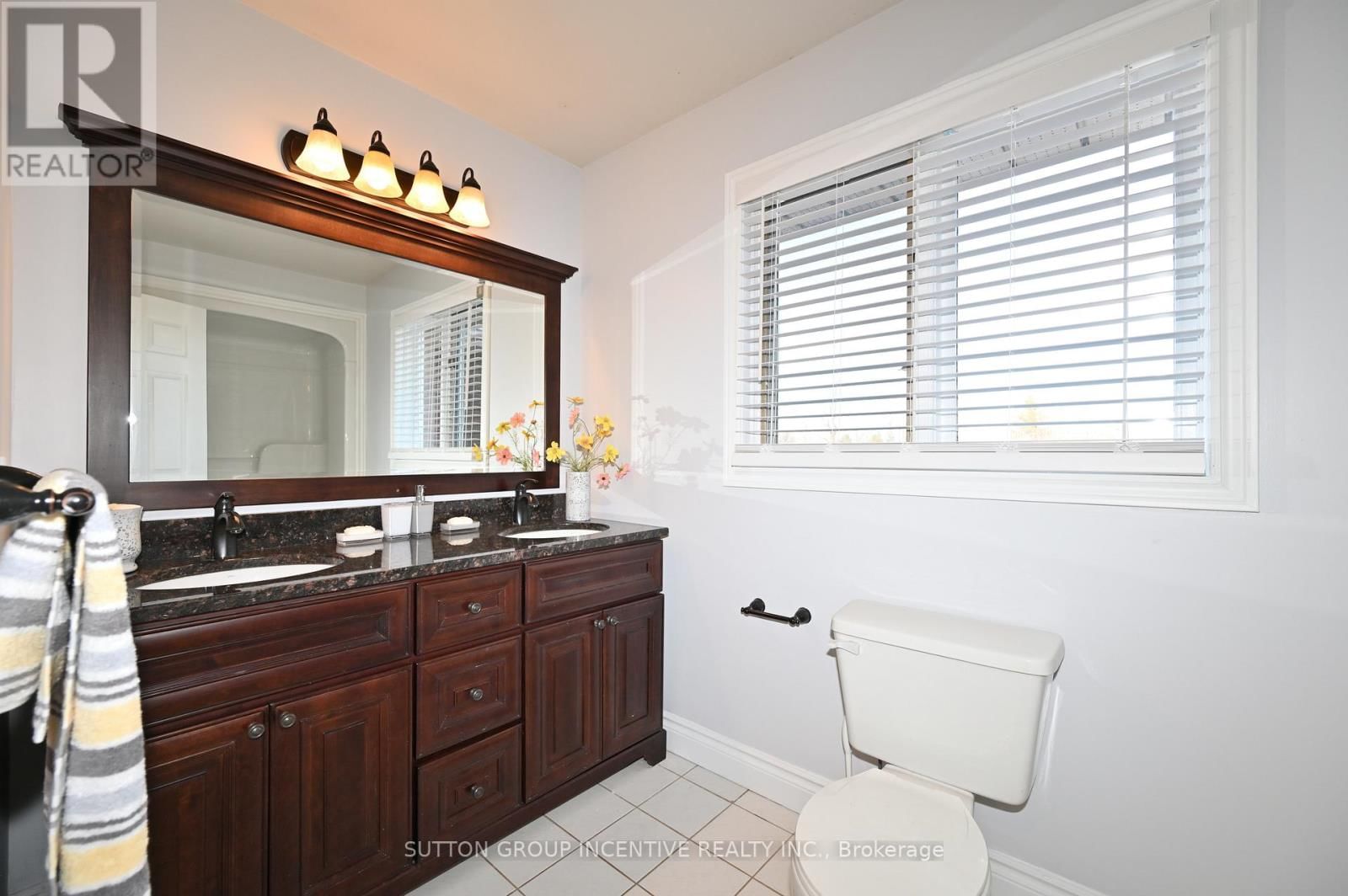 26 WARNER ROAD Image 26