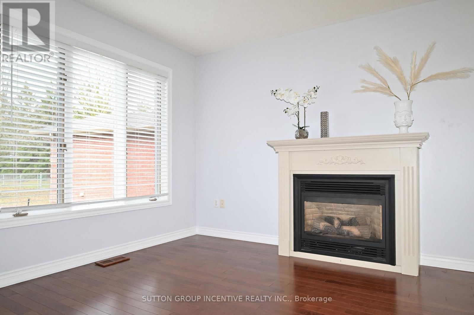 26 WARNER ROAD Image 6