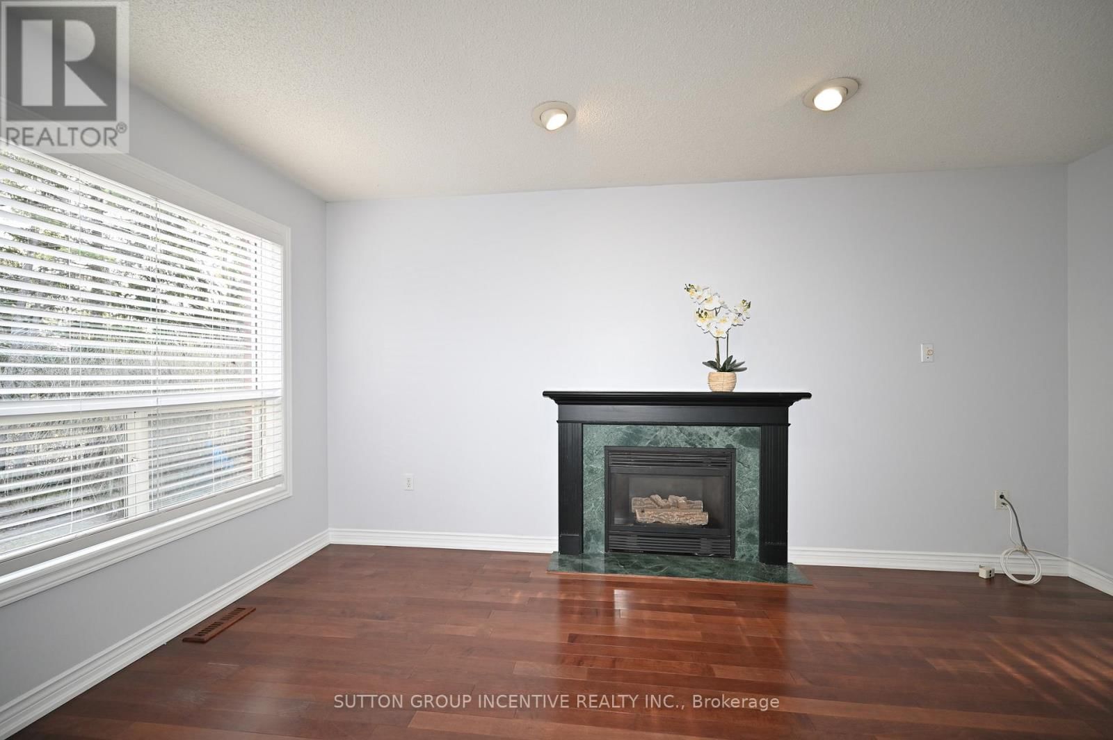 26 WARNER ROAD Image 8