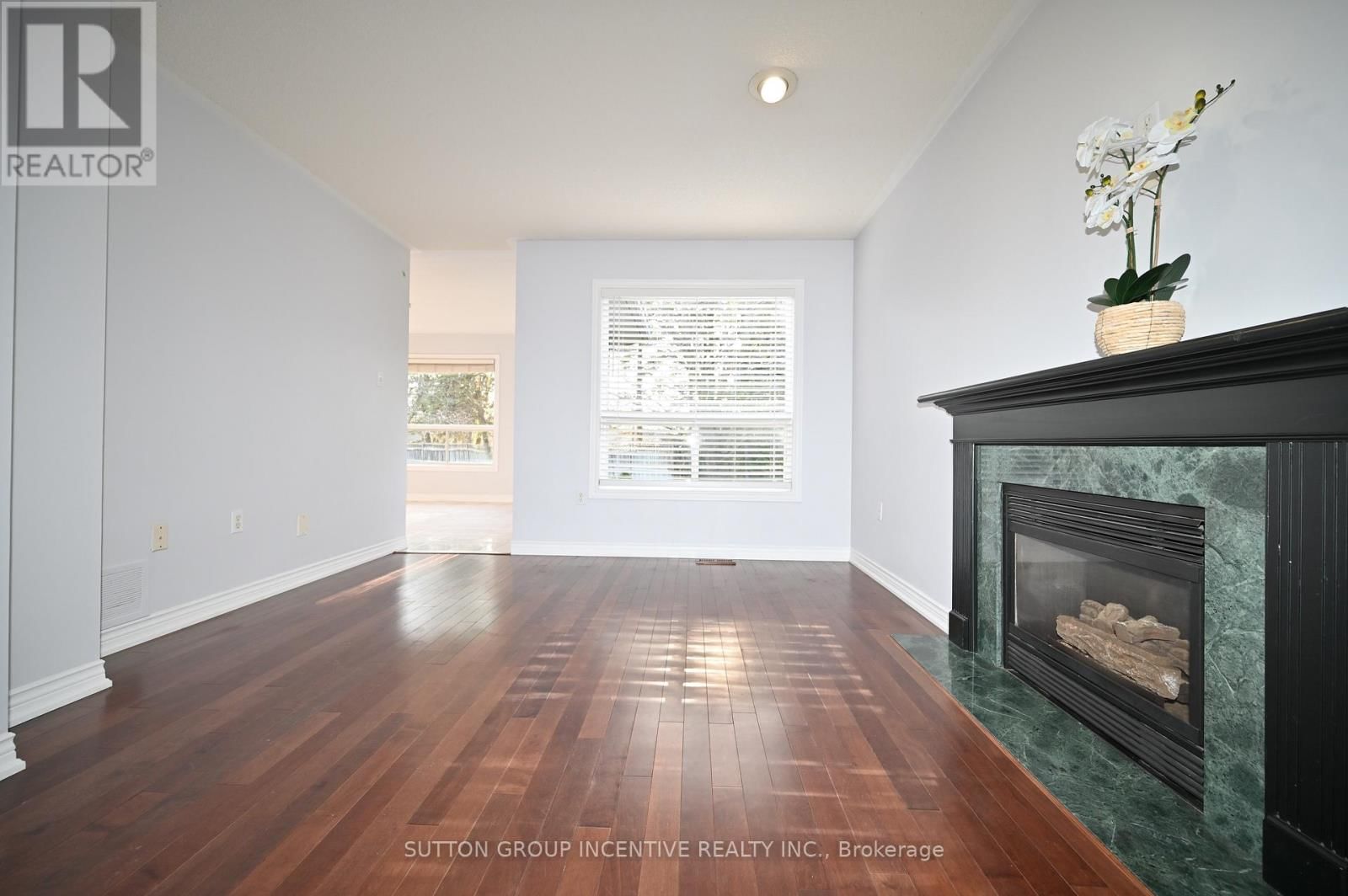 26 WARNER ROAD Image 9