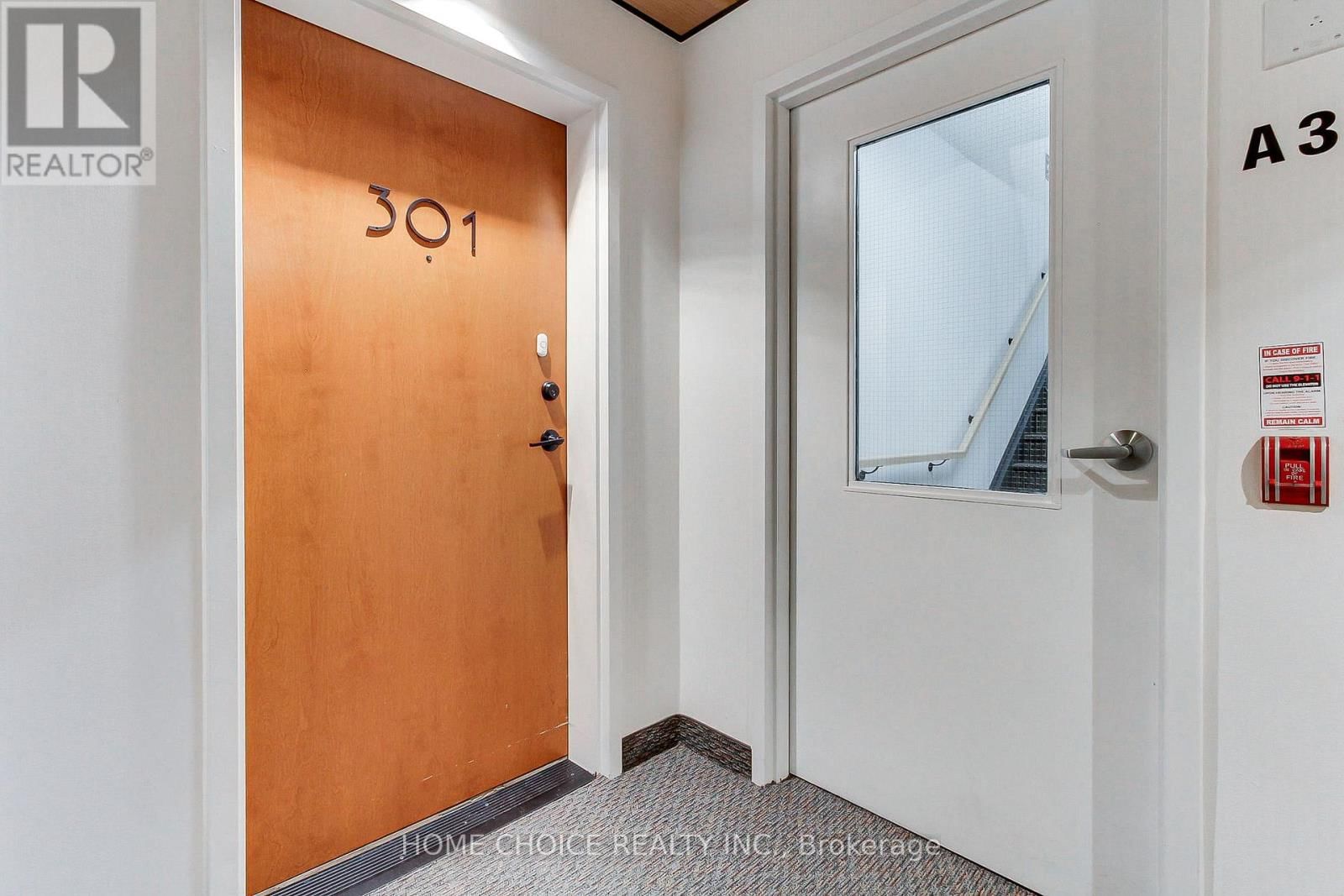 301 - 720 YONGE STREET EAST Image 8