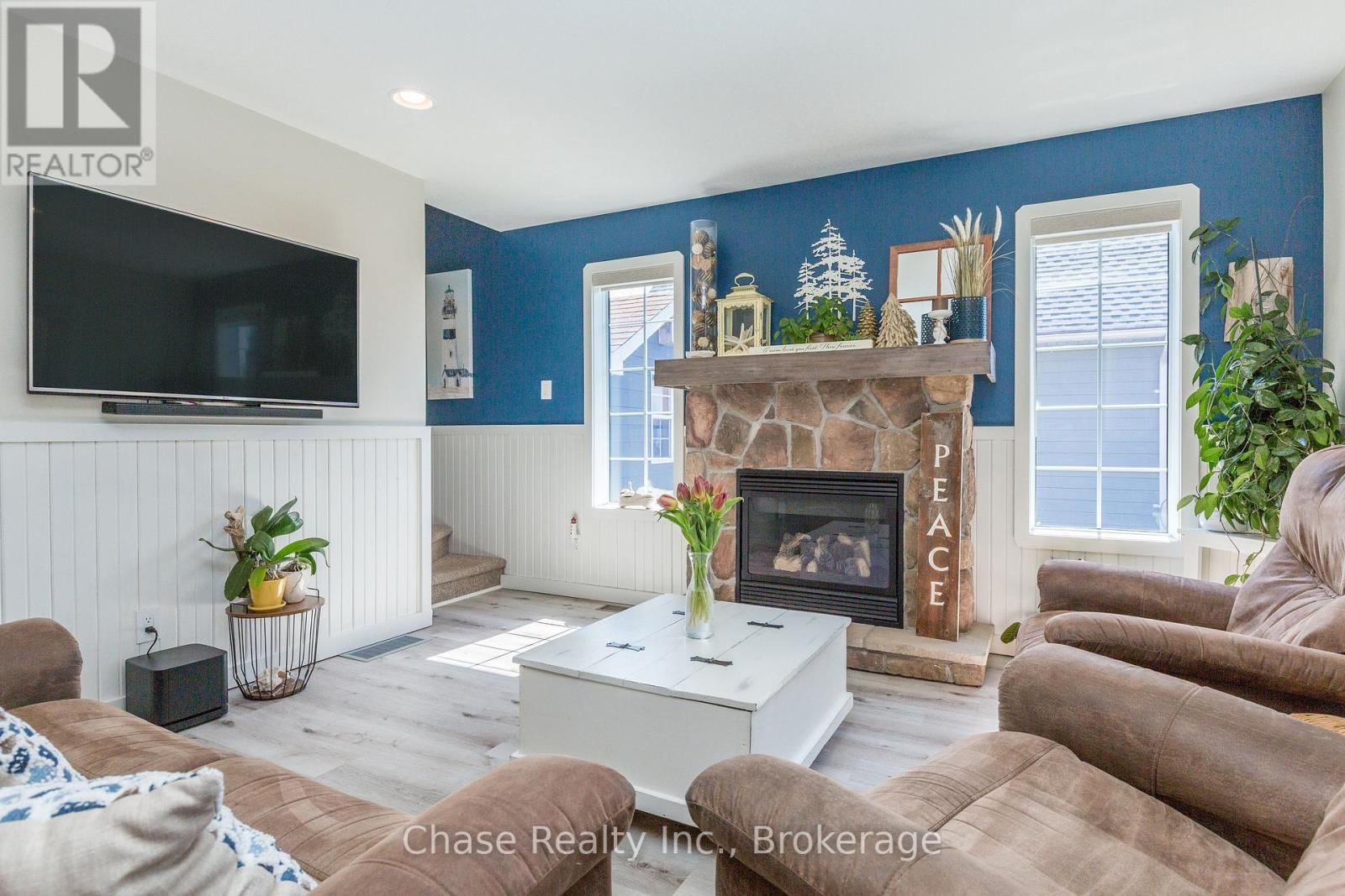 42 MADAWASKA TRAIL Image 13