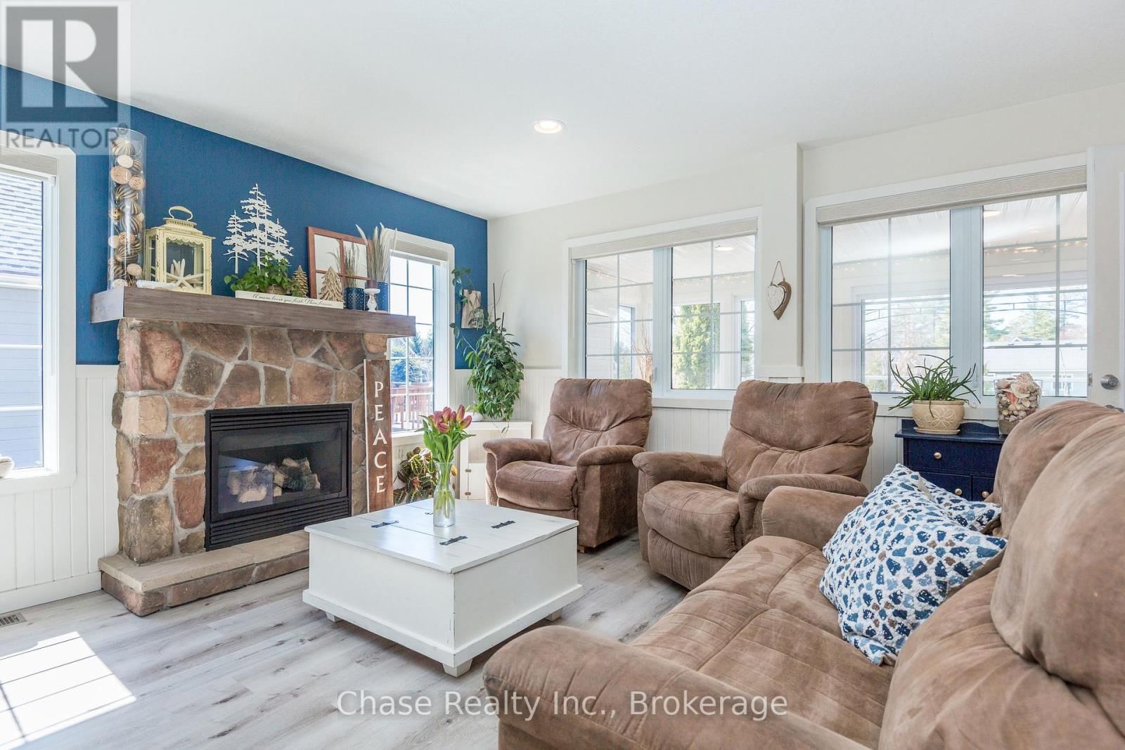 42 MADAWASKA TRAIL Image 14