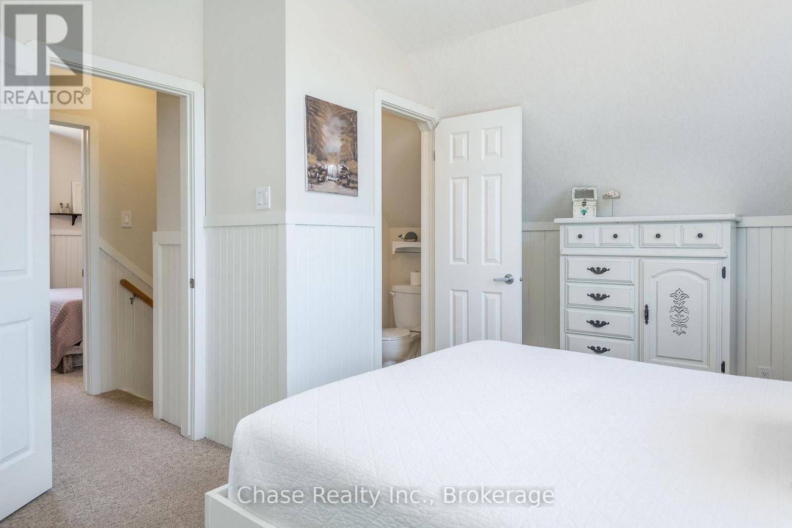 42 MADAWASKA TRAIL Image 21