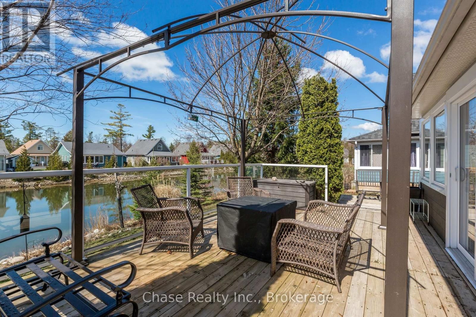 42 MADAWASKA TRAIL Image 25