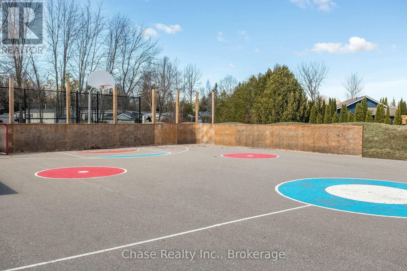 42 MADAWASKA TRAIL Image 32