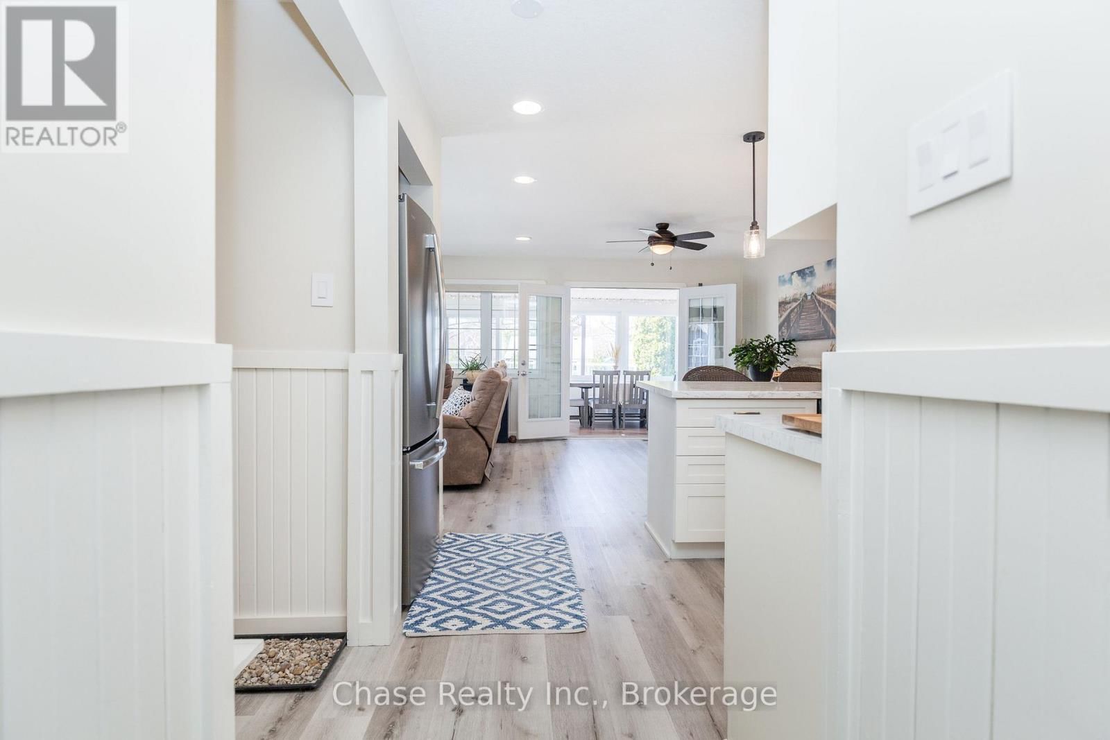 42 MADAWASKA TRAIL Image 4