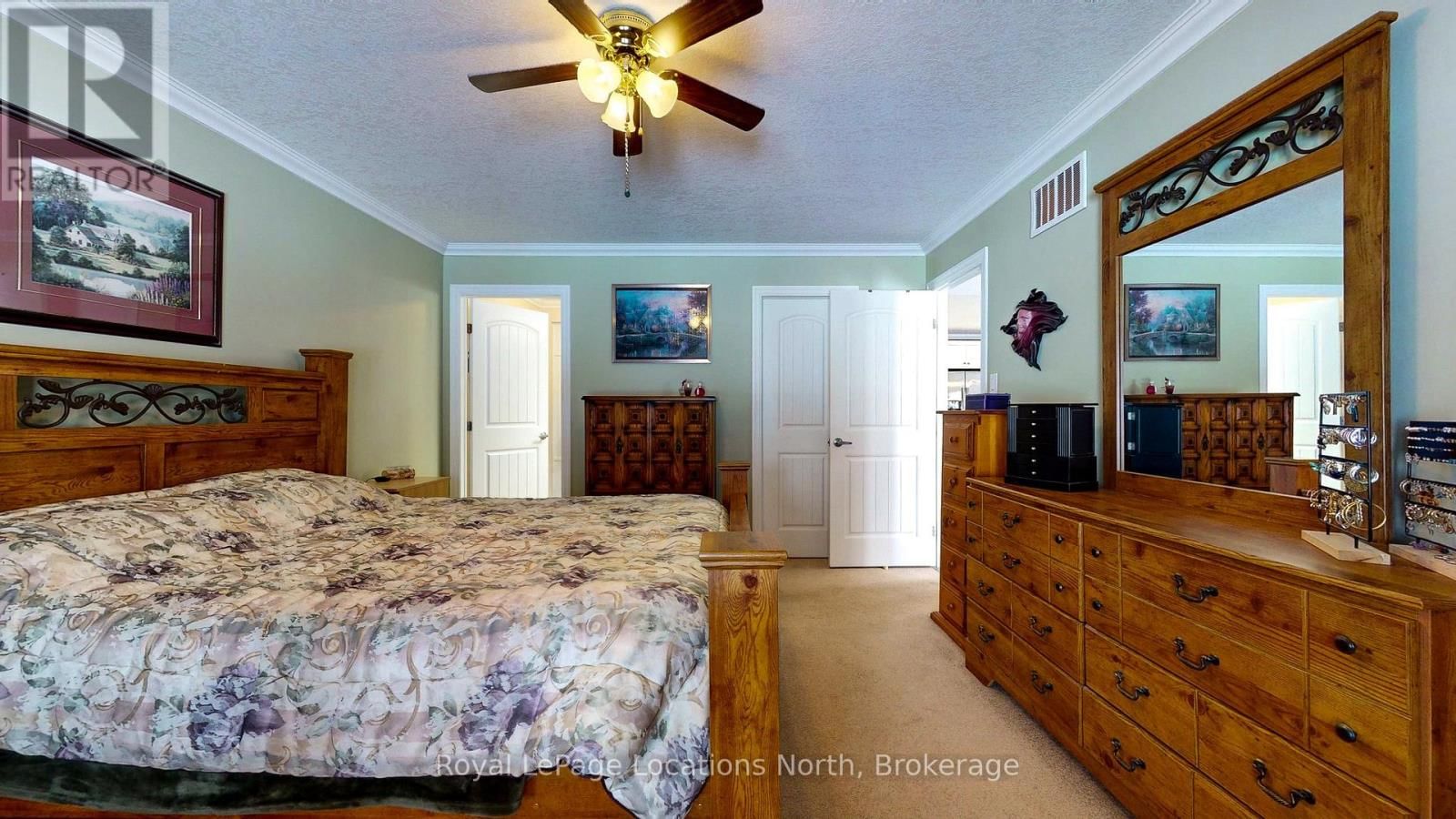 54 NEW YORK AVENUE Image 12