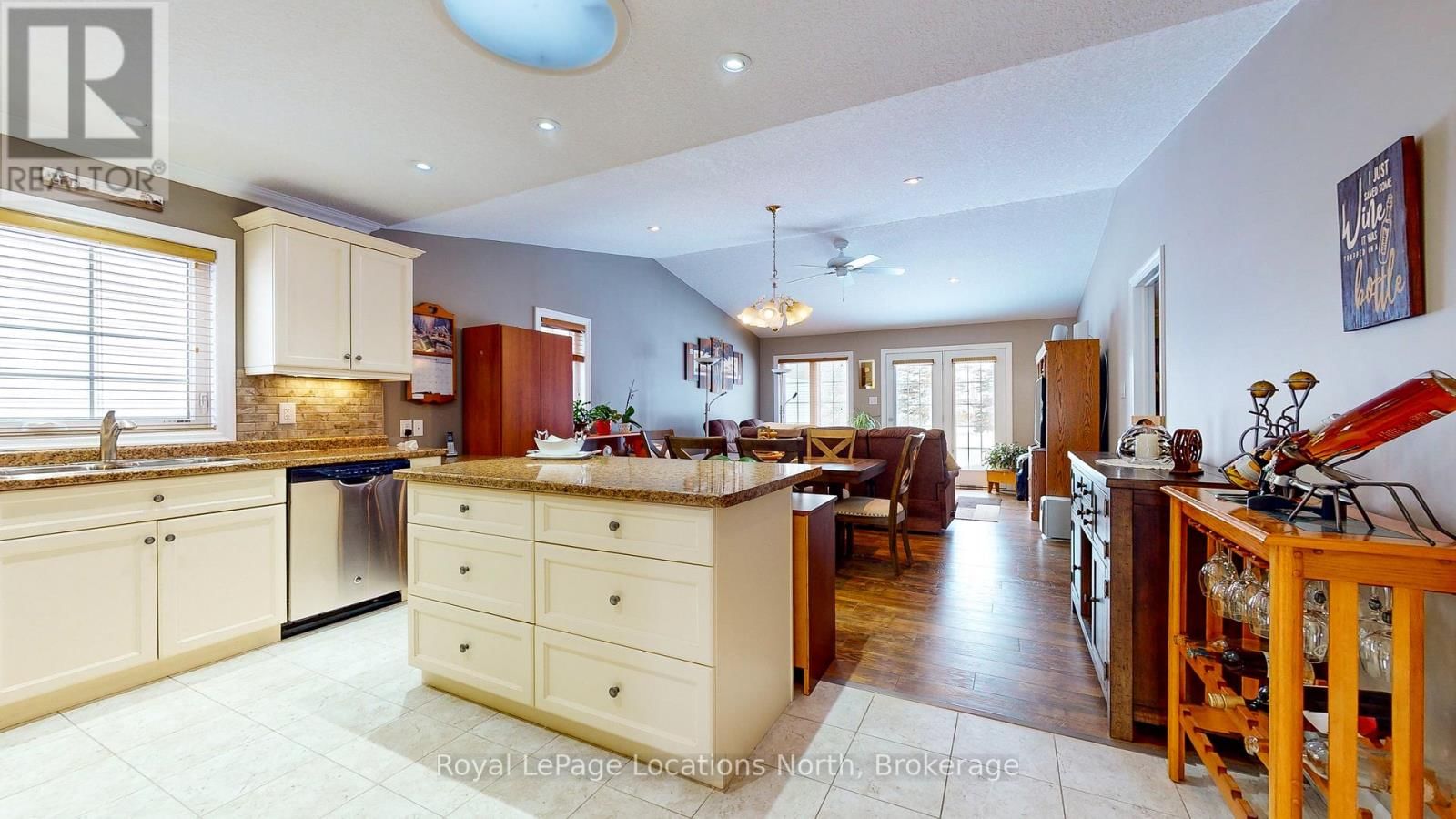 54 NEW YORK AVENUE Image 7