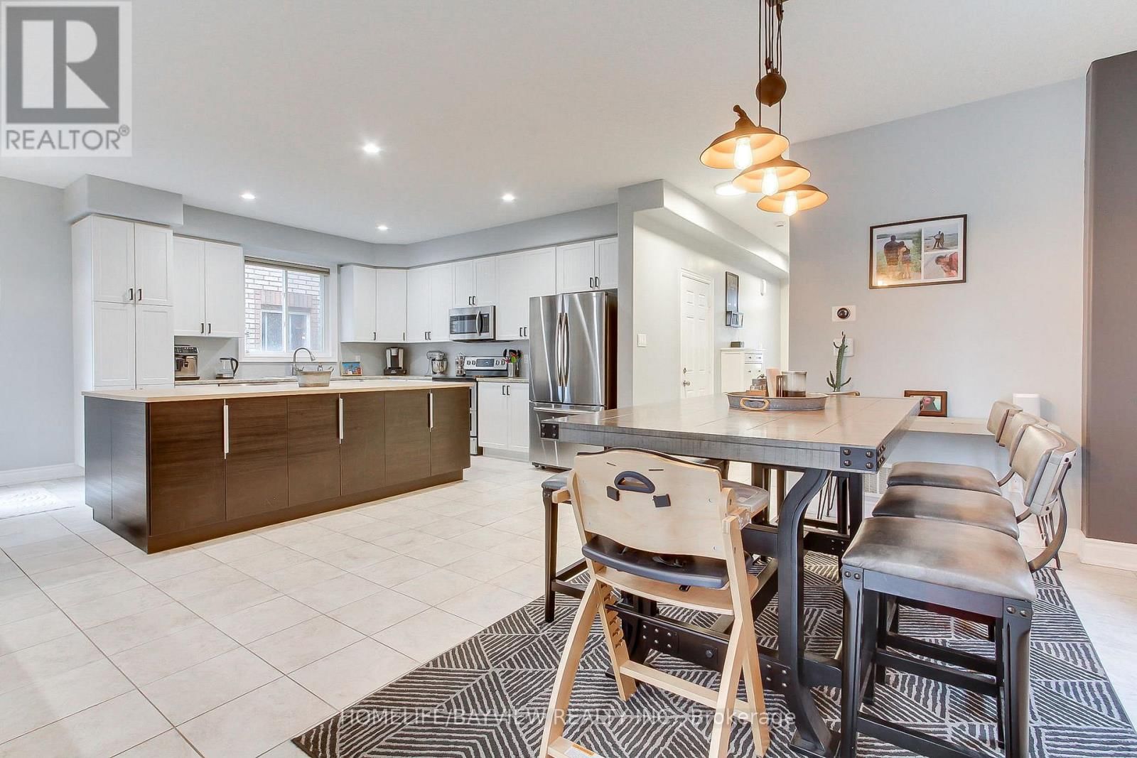 35 BOOTH LANE Image 5