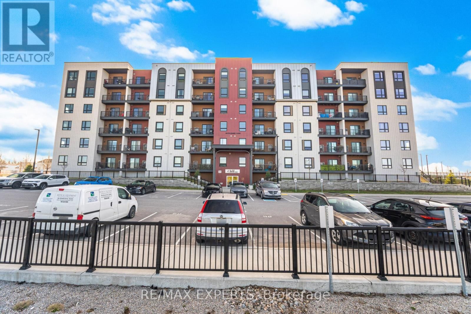 605 - 10 CULINARY LANE Image 1