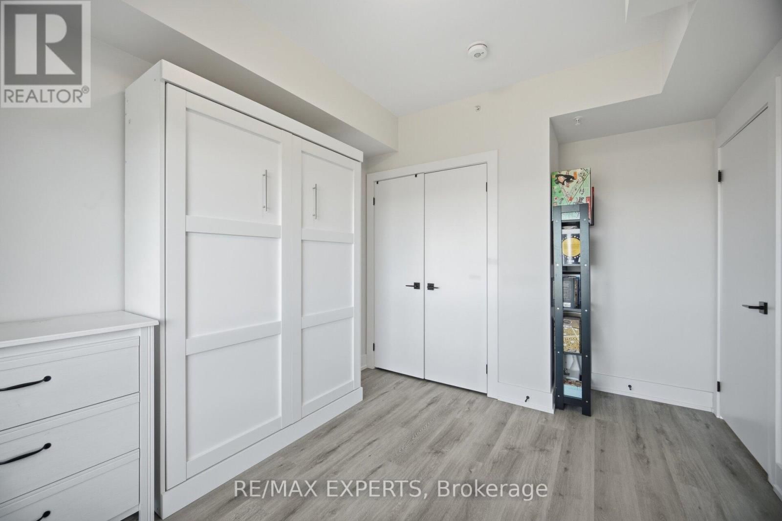 605 - 10 CULINARY LANE Image 19