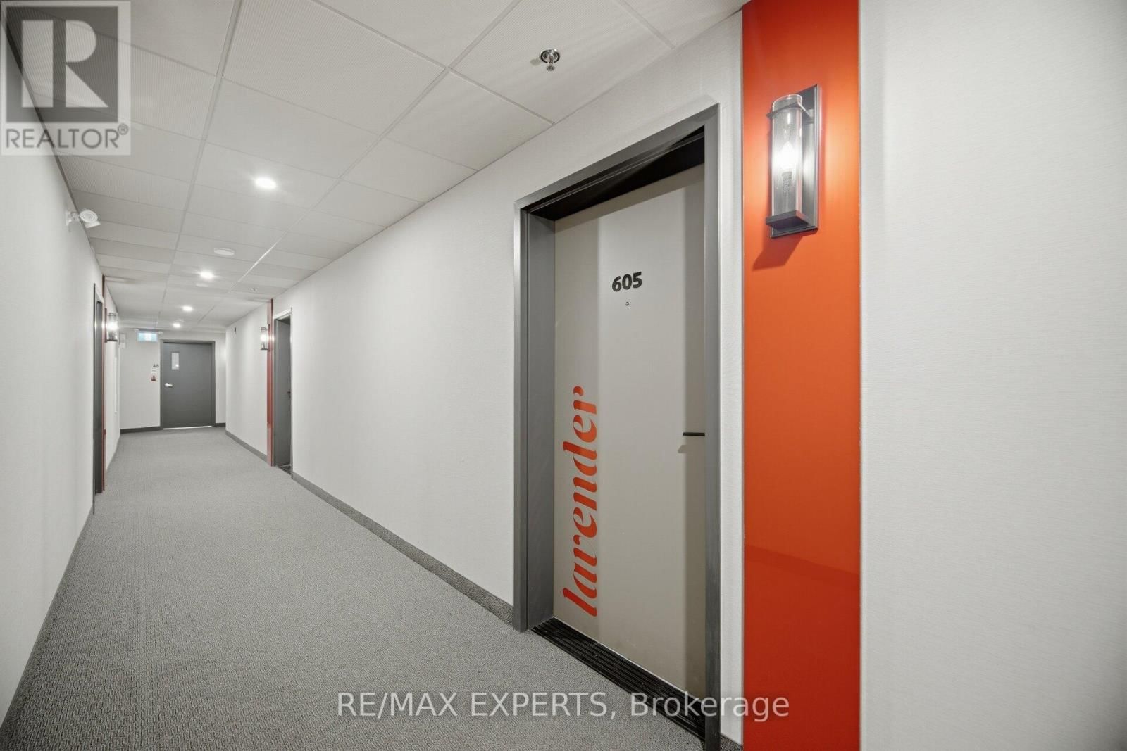 605 - 10 CULINARY LANE Image 4